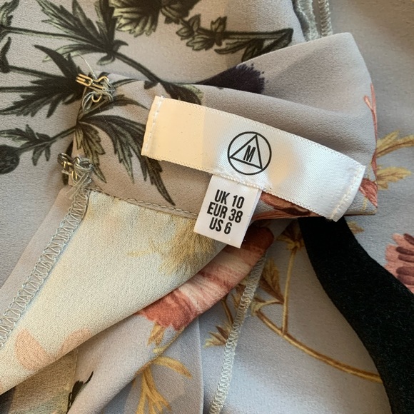 ASOS Purple Floral Dress with Ruffle and Mockneck - Picture 3 of 3